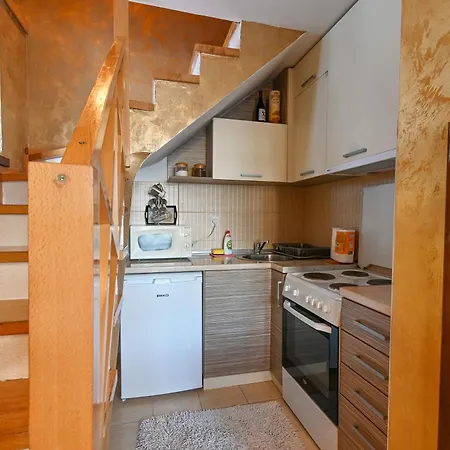 Grand Apartment *